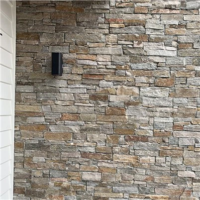 Природни камен за грађевину од сивог и зарђалог кварцита ЈРН-4649